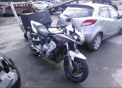 Informe del vehículo para VIN JYARN07E63A008141 - Imagen 1