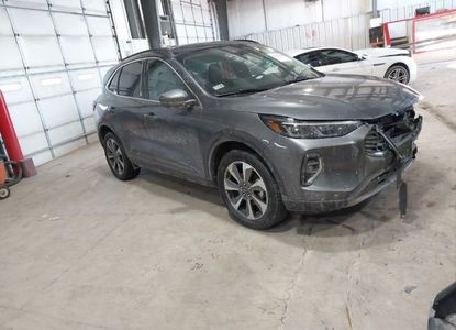 Informe del vehículo para VIN 1FMCU9JA3PUA97108 - Imagen 1