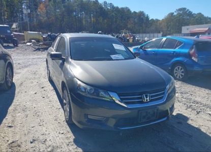 Vehicle Report for VIN 1HGCR2F87DA064291 - Image 1