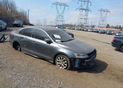 Raport pojazdu dla VIN 3VWD17AJ9EM284051 - Obraz 1