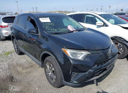 Отчет о транспортном средстве для VIN 2T3ZFREV1JW471232 - изображение 1