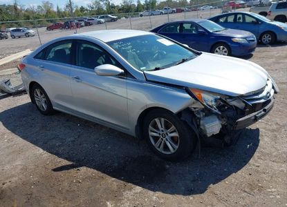 Vehicle Report for VIN 5NPEB4AC4BH277501 - Image 1