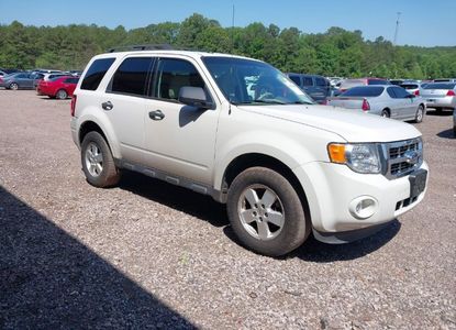 Vehicle Report for VIN 1FMCU0DG3CKC12923 - Image 1