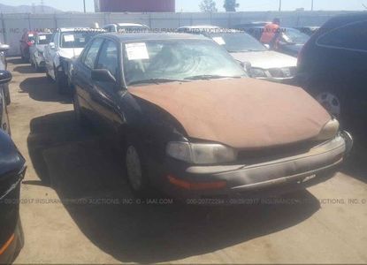 Informe del vehículo para VIN 4T1SK12E0RU395137 - Imagen 1