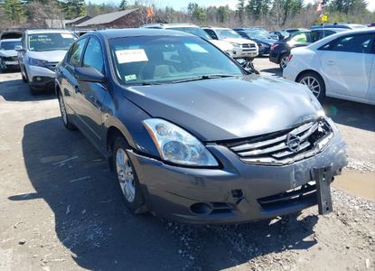 Vehicle Report for VIN 1N4AL2APXCN483464 - Image 1