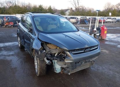 Звіт про транспортний засіб для VIN 1FMCU0J92FUB74972 – зображення 1