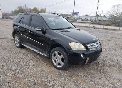 Vehicle Report for VIN 4JGBB72E28A400597 - Image 1