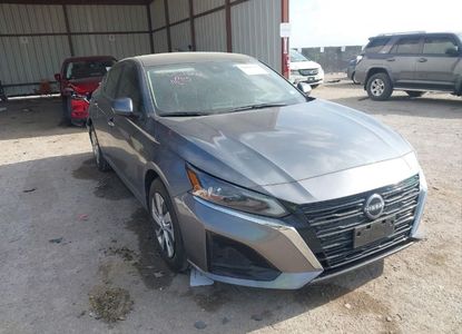 Vehicle Report for VIN 1N4BL4BV1PN342253 - Image 1