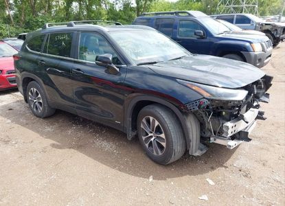 Vehicle Report for VIN 5TDKBRCHXPS576629 - Image 1