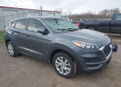 Vehicle Report for VIN KM8J23A48KU923772 - Image 1