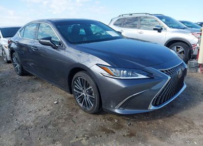 Raport pojazdu dla VIN 58ADZ1B11RU162829 - Obraz 1