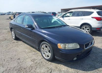 Informe del vehículo para VIN YV1RS592882679769 - Imagen 1