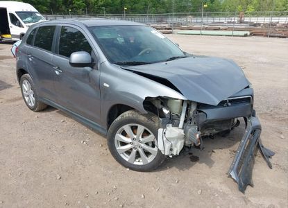 Vehicle Report for VIN 4A4AP3AUXEE012937 - Image 1