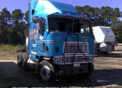 Отчет о транспортном средстве для VIN 1HSRSAMR2XH613191 - изображение 1