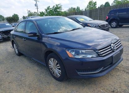 Informe del vehículo para VIN 1VWAT7A38EC060026 - Imagen 1