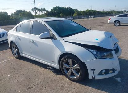 Informe del vehículo para VIN 1G1PE5SB3E7477332 - Imagen 1