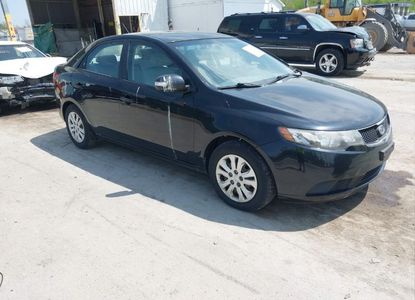 Raport pojazdu dla VIN KNAFU4A23A5183255 - Obraz 1