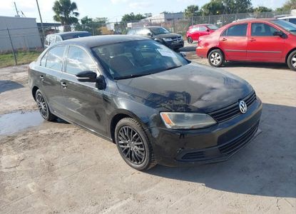 Raport pojazdu dla VIN 3VWD07AJ5EM238638 - Obraz 1