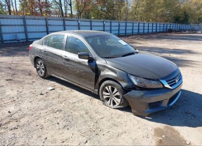 Informe del vehículo para VIN 1HGCR2F37EA002010 - Imagen 1