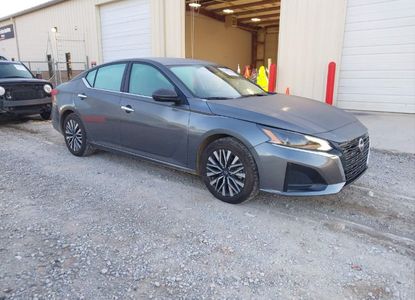 Raport pojazdu dla VIN 1N4BL4DV4RN314821 - Obraz 1