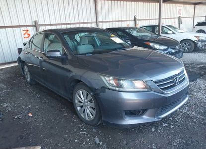 Vehicle Report for VIN 1HGCR2F73DA231530 - Image 1