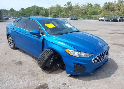 Informe del vehículo para VIN 3FA6P0T99KR285645 - Imagen 1