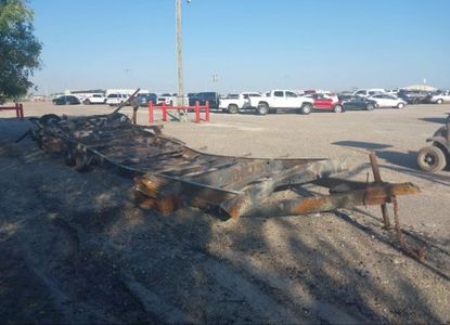 Raport pojazdu dla VIN 4YDT26R23J7243497 - Obraz 1