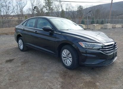 Vehicle Report for VIN 3VWC57BU7KM084757 - Image 1