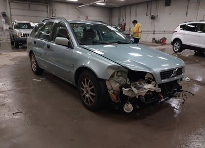 Rapport sur le véhicule pour VIN YV1VW27543F984041 - Image 1