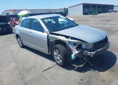 Raport pojazdu dla VIN 1HGCP2F42CA210064 - Obraz 1