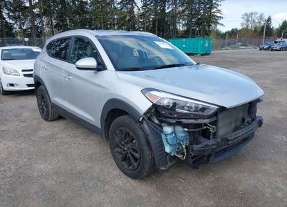 Raport pojazdu dla VIN KM8J33A49GU095543 - Obraz 1