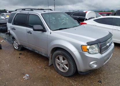 Vehicle Report for VIN 1FMCU9DGXBKB76232 - Image 1