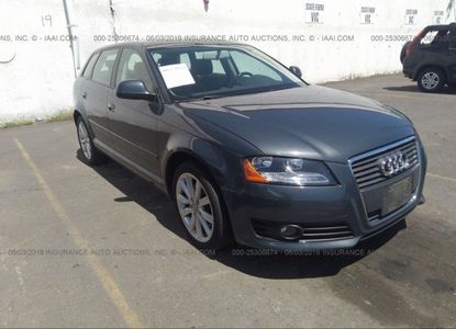 تقرير المركبة لـ VIN WAUHE78PX9A065439 - الصورة 1