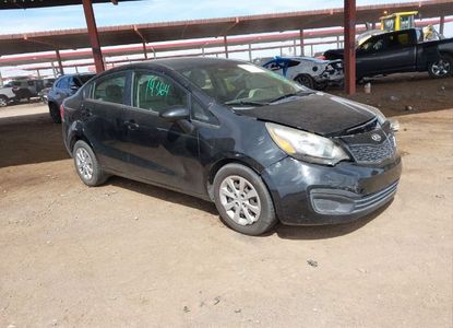 Raport pojazdu dla VIN KNADM4A38E6389008 - Obraz 1