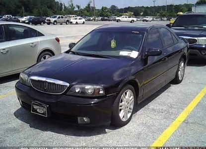 Vehicle Report for VIN 1LNHM87A73Y682199 - Image 1