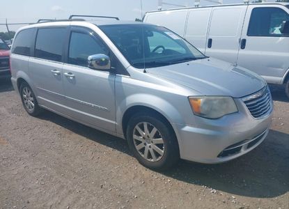 Raport pojazdu dla VIN 2A4RR8DG4BR745842 - Obraz 1