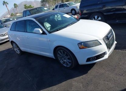 Raport vehicul pentru VIN WAUKJAFM0DA008148 - Imaginea 1