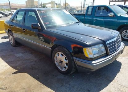 Raport pojazdu dla VIN WDBEA32E3RC048390 - Obraz 1