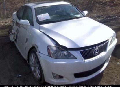 Vehicle Report for VIN JTHBF5C23A5123294 - Image 1
