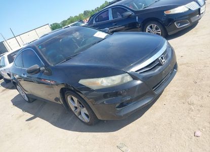 Vehicle Report for VIN 1HGCS2B81CA000868 - Image 1