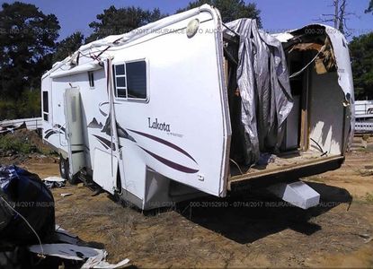 Raport pojazdu dla VIN 4K0331M225E154738 - Obraz 1