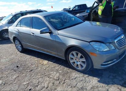 Vehicle Report for VIN WDDHF5KB5DA714676 - Image 1