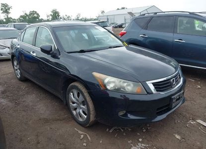 Informe del vehículo para VIN 1HGCP36868A027329 - Imagen 1