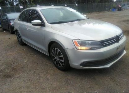 Vehicle Report for VIN 3VWDZ7AJ2BM355238 - Image 1