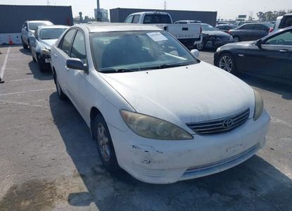 Informe del vehículo para VIN 4T1BE30K85U538289 - Imagen 1