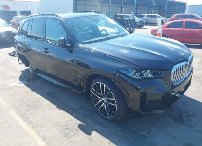 Vehicle Report for VIN 5UX23EU02S9Y40446 - Image 1