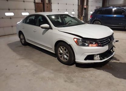 Vehicle Report for VIN 1VWAT7A31HC010461 - Image 1