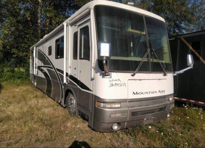 Vehicle Report for VIN 4VZBN2495YC035737 - Image 1