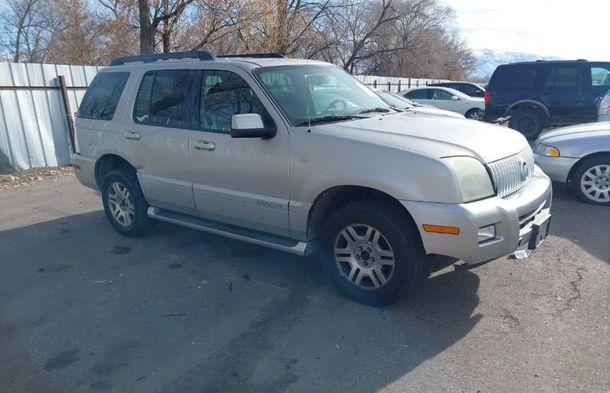 Informe del vehículo para VIN 4M2EU47E27UJ17496 - Imagen 1