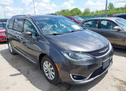 Raport pojazdu dla VIN 2C4RC1BGXJR229100 - Obraz 1